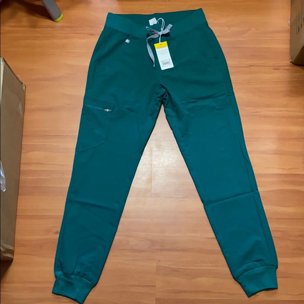 Figs hunter green joggers